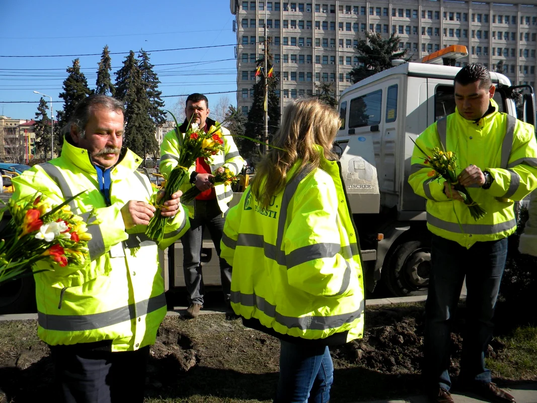 flori trafic politisti ploiesti