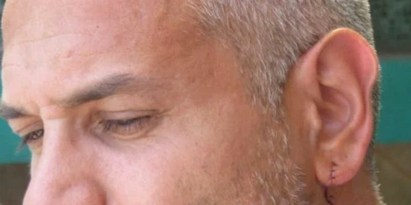 Dragoş Ţăndărescu a fost înjunghiat în zona gâtului