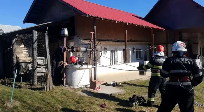 Echipajele de intervenţie n-au mai putut face nimic pentru femeie Foto: ISU Argeş