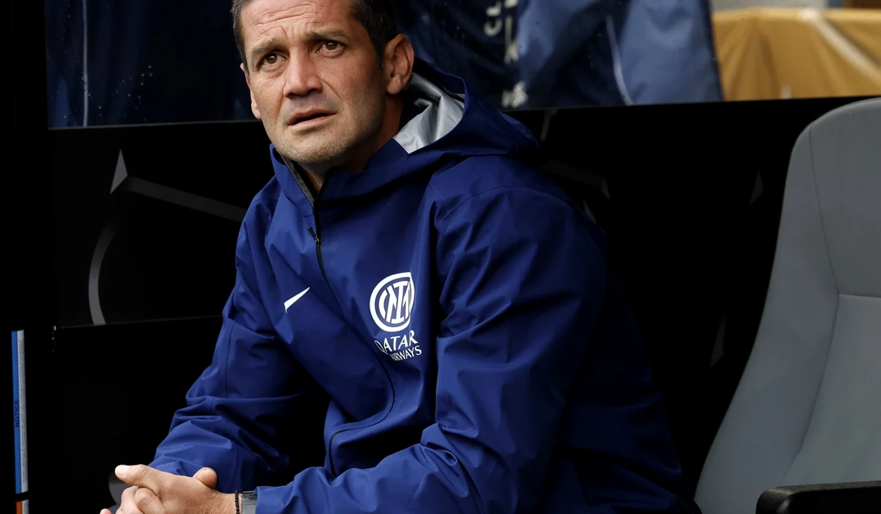 Cristi Chivu, lăudat în presa italiană, pentru abordarea de la Inter (FOTO: EPA)