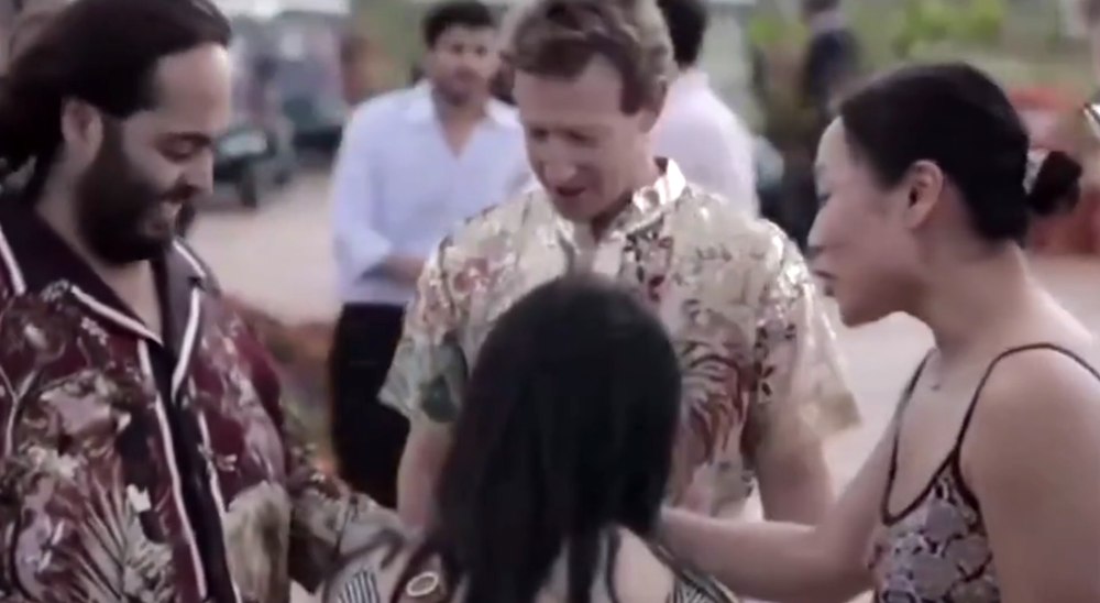 Mirele anului, Anant Ambani, se mândrește cu ceasul Richard Mille de un milion de dolari în fața lui Mark Zuckerberg VIDEO