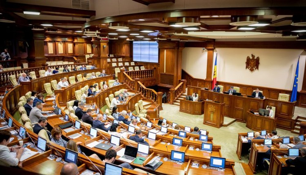 Rep. Moldova s-a retras din CSI, organizație fondată de Kremlin. Votul, dat în Parlament