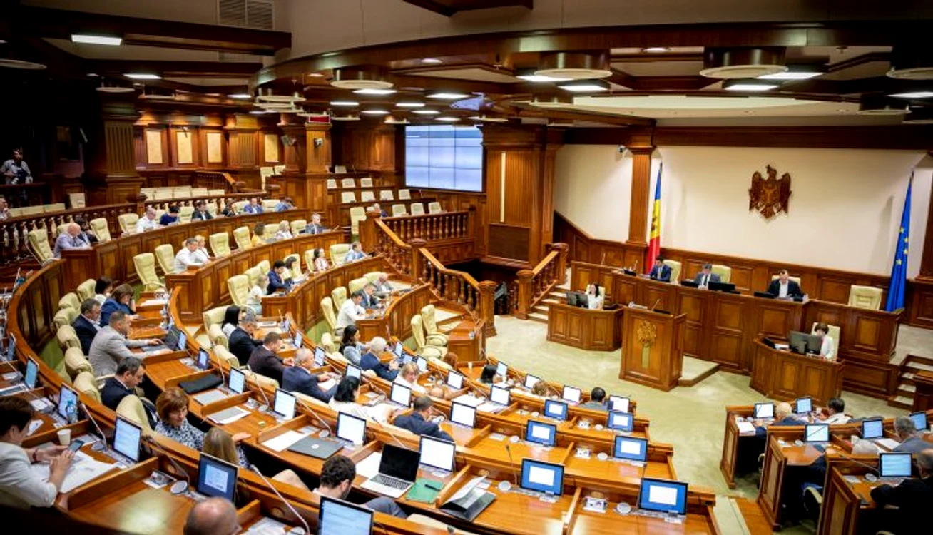 Parlamentul a dat votul pentru ieșirea țării din CSI. FOTO: Multimedia.parlament.md