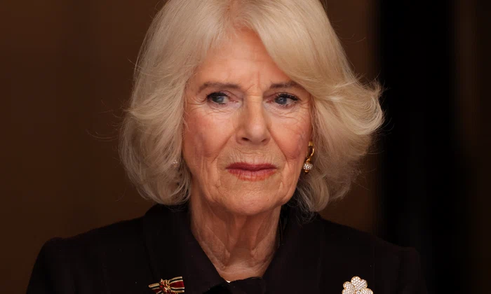 Regina Camilla prim plan jpg jpg