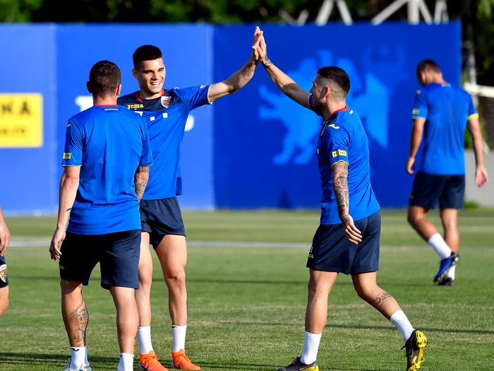 
    Ianis Hagi şi Nicuşor Stanciu ar putea fi titulari în meciul cu Feroe  