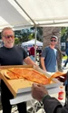 arnold schwarzenegger pizza pentru veterani jpeg