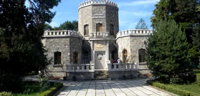 Castelul Iulia Hasdeu, un loc unic în lume