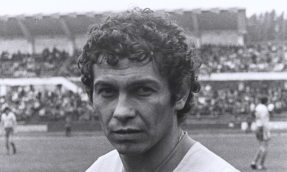 LIVE TEXT Ultima zi la căpătâiul lui Mircea Lucescu pe Arena Națională. Ilie Bolojan a fost la stadion, sunt așteptați miliardarii de la Șahtior Donețk și Dinamo Kiev