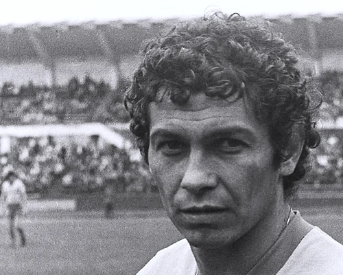 Mircea Lucescu la Hunedoara Foto Aurel Herlea in anii 80 (7) jpg