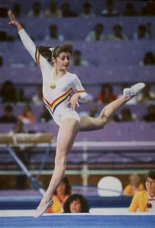 Ecaterina Szabo a cucerit 4 titluri olimpice in 1984, la Los Angeles