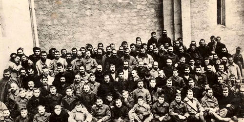 Grup de ţărani revoluţionari din timpul răscoalelor de la Tatar Bunar (1924)