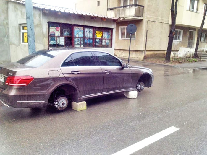 
    Directorul Protecţiei Copilului din Mehedinţi,  fiul unui lider PSD din judeţ, a fost călcat de hoţiFoto: news-mehedinti.ro  
