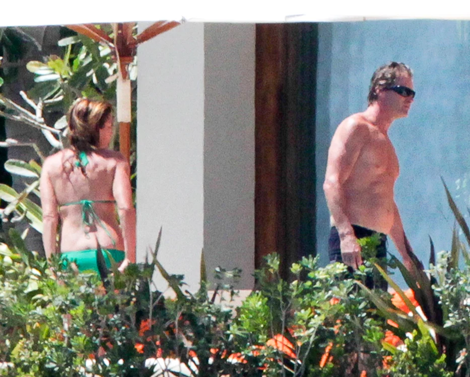 Cindy Crawford in costum de baie, in Mexic (FOTO: Guliver/SplashNews)