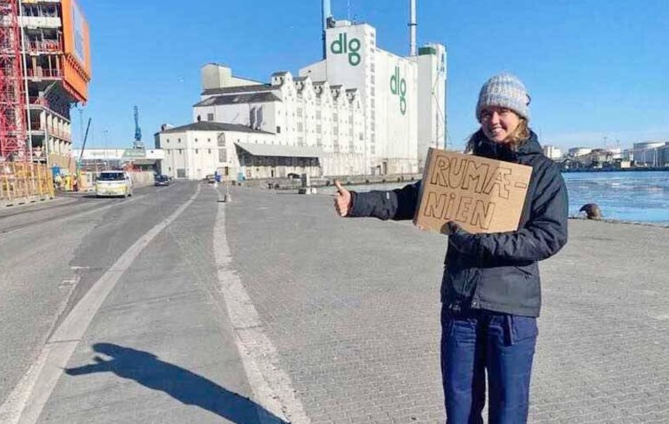 Experiența trăită de o tânără daneză care a călătorit cu autostopul până în România. „Oamenii sunt prietenoși și dornici să ajute”