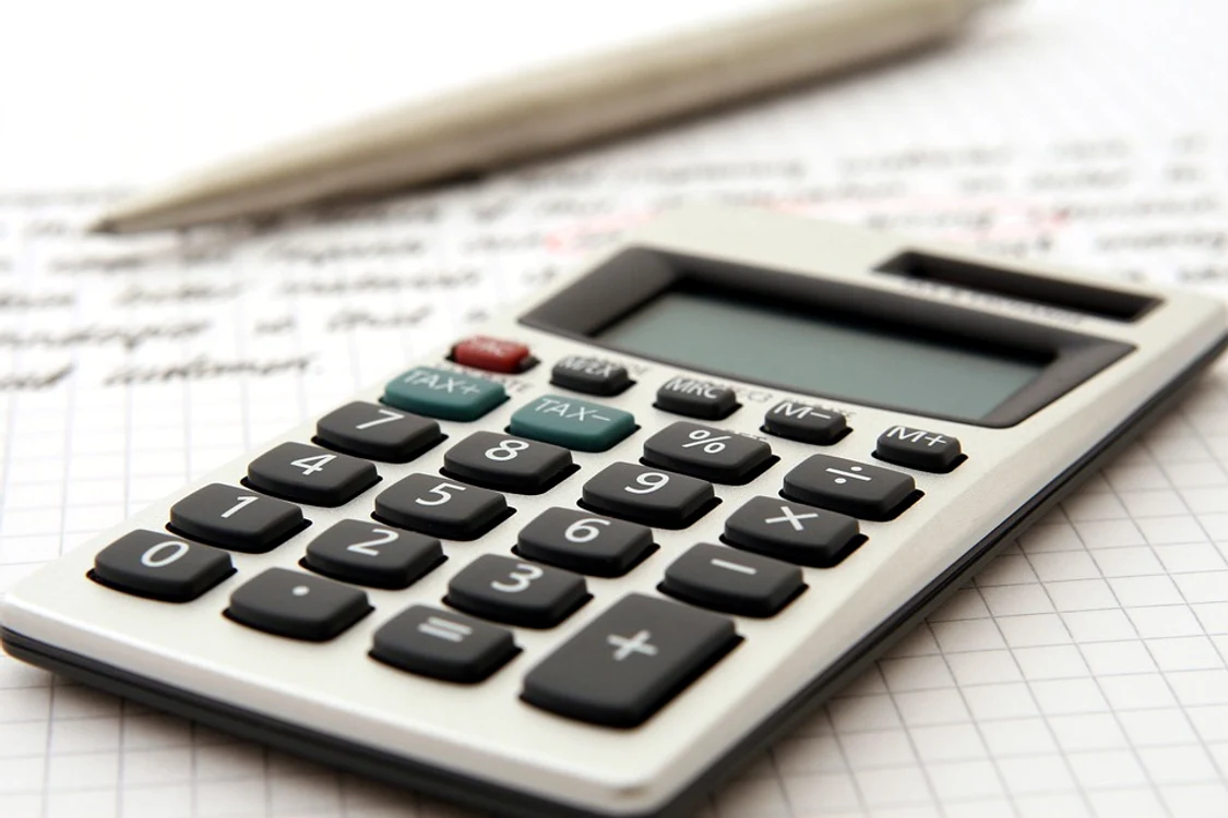 Înșelaciune taxe. FOTO pixabay