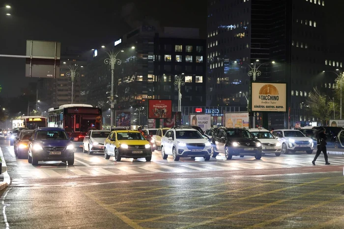 580 de intersectii din București vor avea semafoare AI. Foto: Facebook/PMB