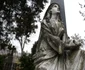 Statuia uriaşei din cimitirul Eternitatea Iasi