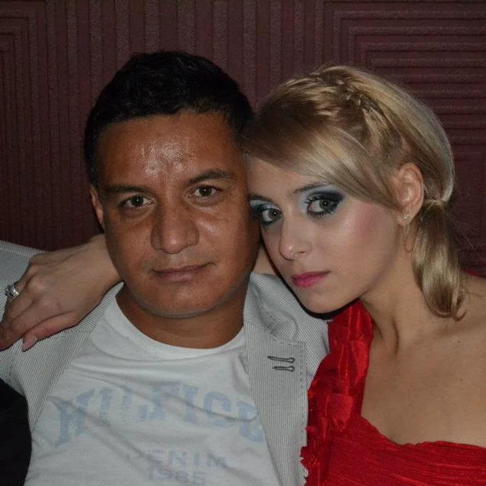 Anca Sigartău s-a despărţit de fostul soţ în urmă cu 17 ani. În imagine - Tito Abaab, alături de fiica lor, Sonia