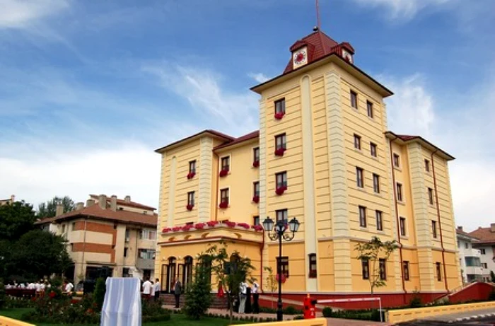 Autorităţile locale din Amara intenţionează să înfiinţeze un grup de salvatori voluntari FOTO: guraialomitei.com