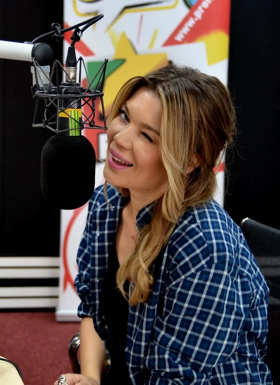 Gina Pistol, cerută de nevastă de un personaj supranatural