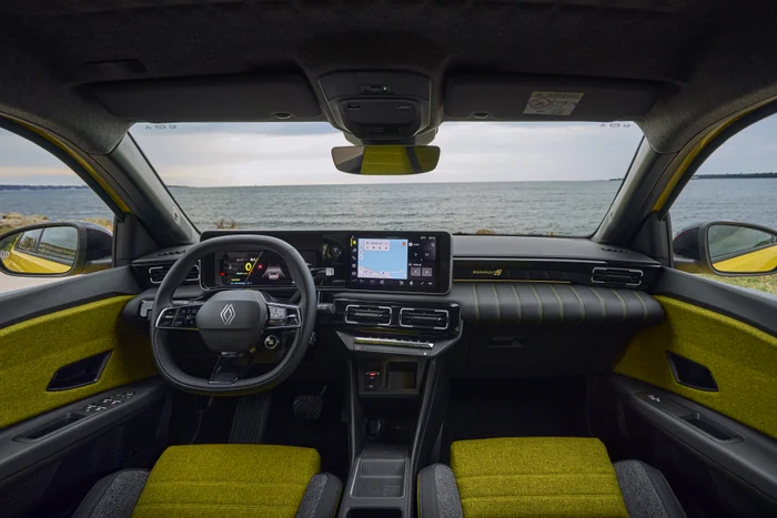 Mașina cu un design superb FOTO Renault