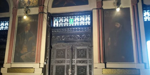 Portretele din Catedrală au supravieţuit dictaturii comuniste FOTO Ştefan Both
