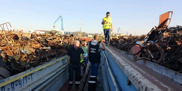 deseuri barja bulgaria foto garda de mediu constanta