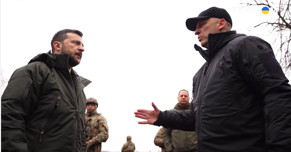 Zelenski vizitează trupele din Pokrovsk, aproape de frontul cu Rusia