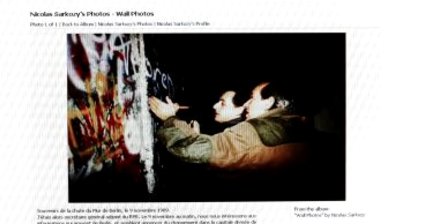 Nicolas Sarkozy a povestit cum a lovit cu târnăcopul în Zidul Berlinului