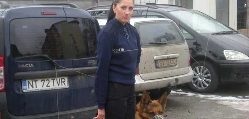 Prima poliţistă din Sud Estul Europei care are ca partener un câine lup