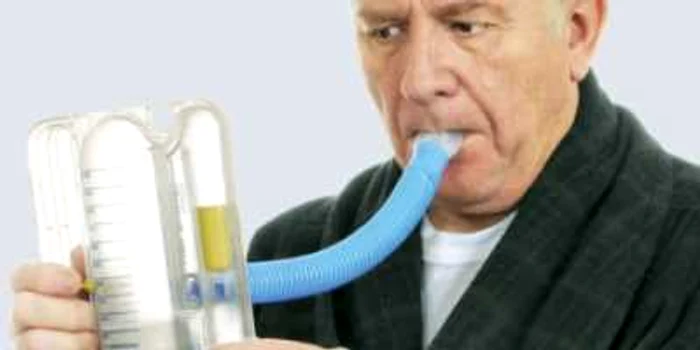 Investigaţia numită spirometrie este o metodă de testare a plămânilor