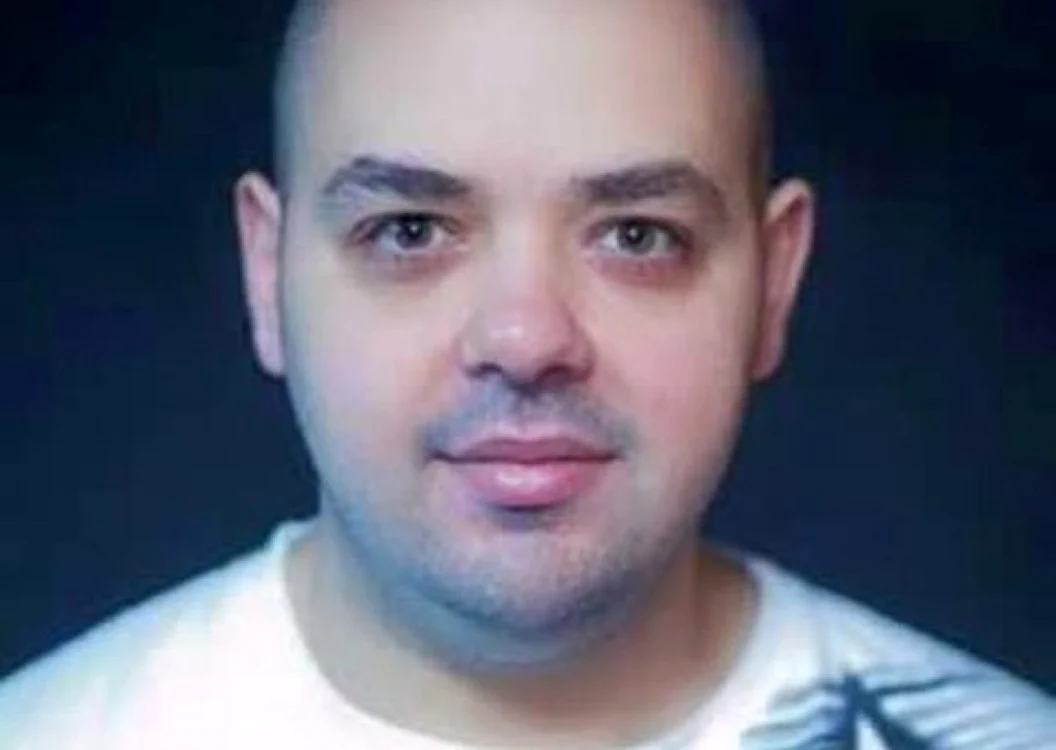 Casa bodyguard din Coelctiv a fost spară de hoţi chiar în timp ce era internat în spital