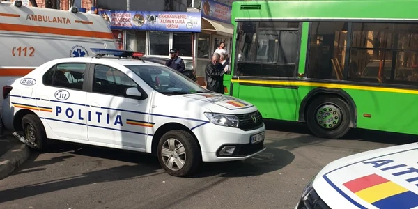 Masină de politie avariata de un autobuz in Constanta FOTO IPJ Constanta