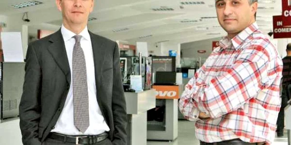 Grupul nu va face schimbări în eMag, astfel că Iulian Stanciu (stânga) va rămâne director general, iar Radu Apostolescu - director de dezvoltare