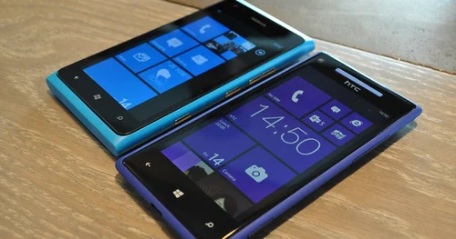 htc windows phone lumia 900