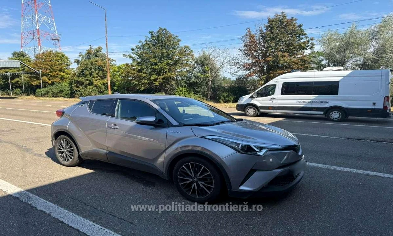 Mașina a fost achiziționată din Chișinău. FOTO Poliția de Frontieră