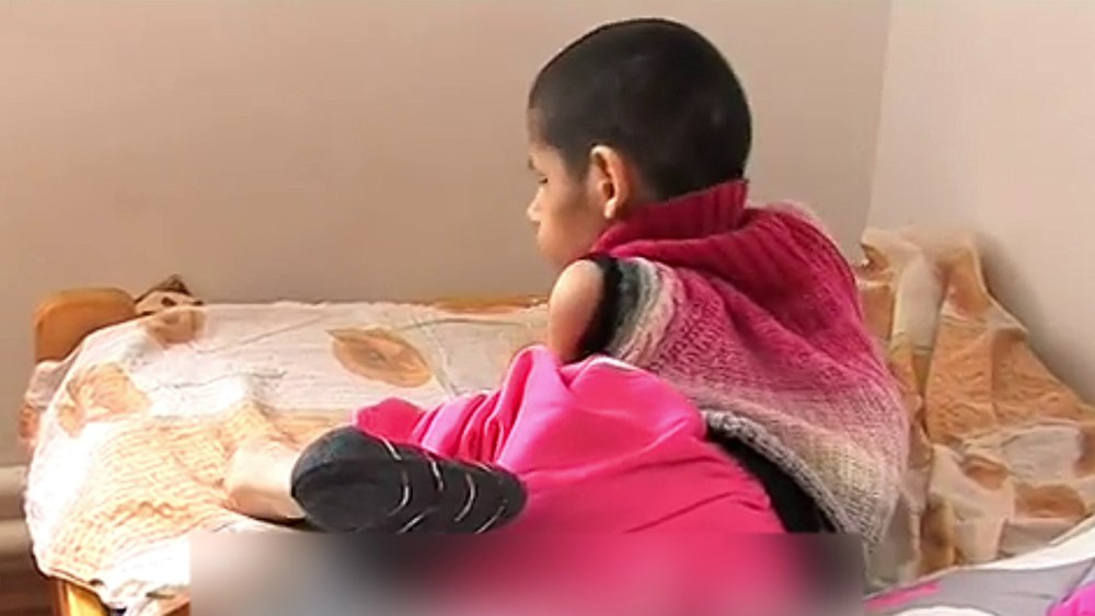 Motivul pentru care prefectul Buzăului a început în lacrimi seria controalelor în azile VIDEO