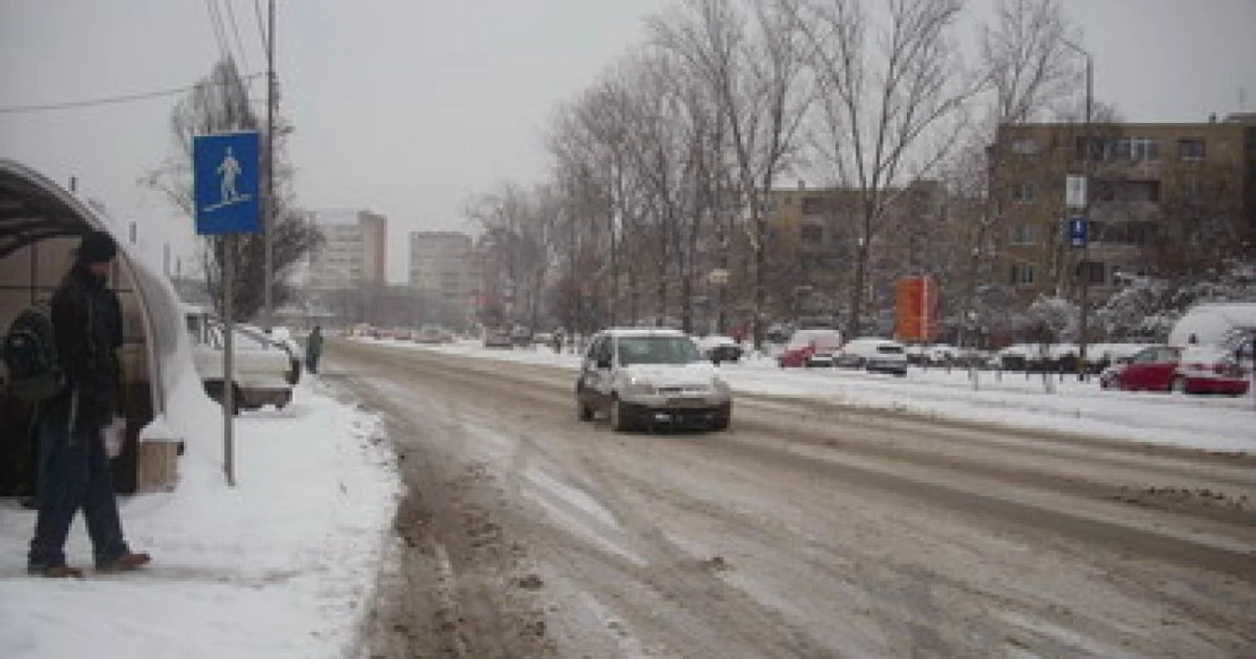 Polițiștii recomandă șoferilor atenție sporită în această perioadă