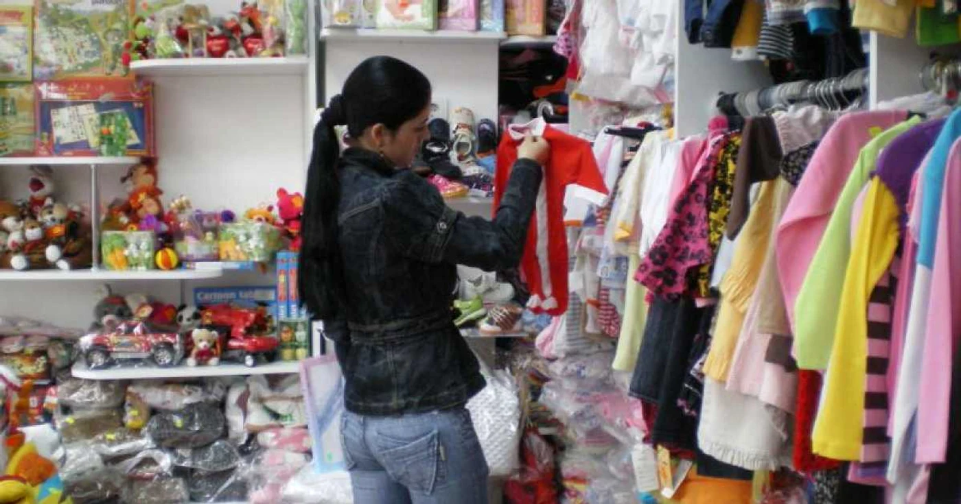 Târgovişte: Cheltuieli de mămică: 700 de lei trusoul de bebeluş