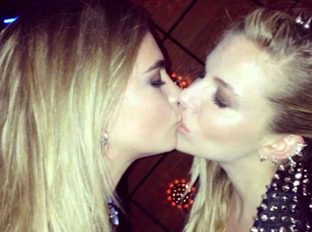 cara delevingne instagram