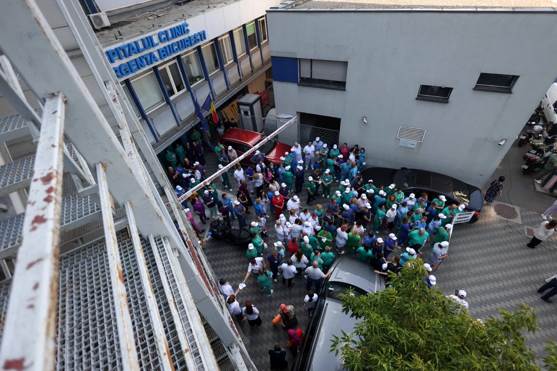 Grevă de avertisment de două ore a personalului de la spitalul de urgență Floreasca organizată de federația Sanitas, în București, 20 iulie 2026  Inquam Photos  George Călin (9) jpeg