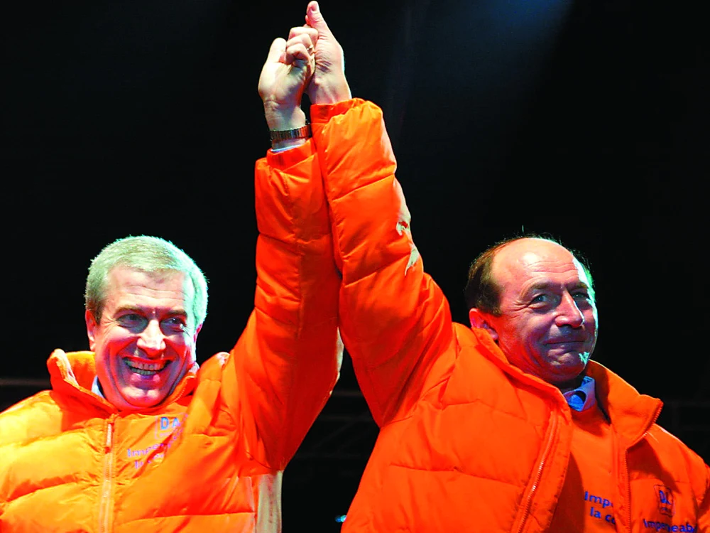 Traian Băsescu a fost ales pentru prima dată președintele României, în 2004
