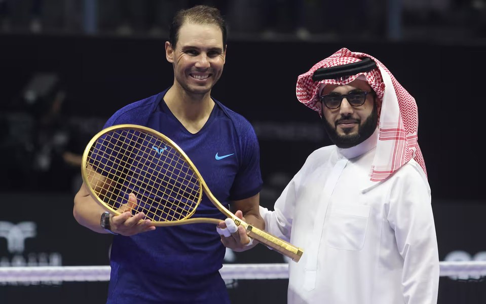 Petrodolarii fac minuni: ce sume au primit Nadal și Djokovici ca să promoveze Arabia Saudită în fața lumii 