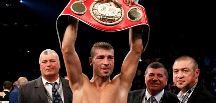 Lucian Bute e campion mondial la categoria supermijlocie, versiunea IBF, din 2007  