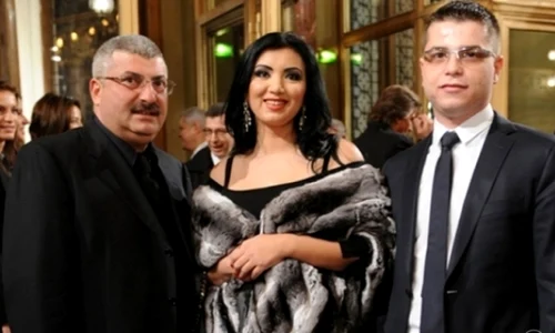 adriana bahmuteanu 46615600 jpeg