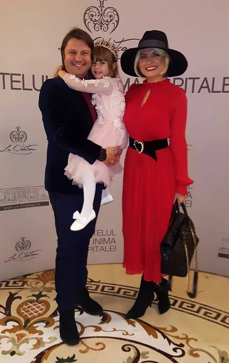 Ianna Nova și soțul ei au fost foarte mândri de felul în care s-a purtat pe scenă micuța Erika