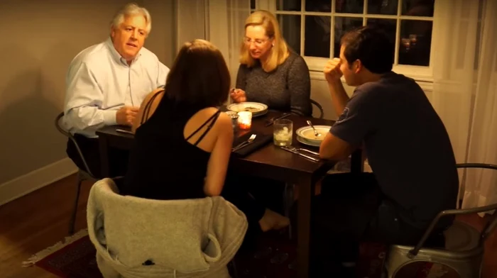 
    A decis să le dea părinților o veste neașteptatăFoto captură foto/Youtube  