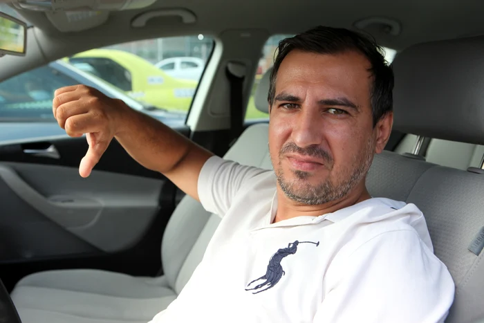 Ionuț Burghelea alimentază lunar de 1.000 de lei