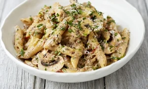 penne cu ciuperci si conopida jpeg