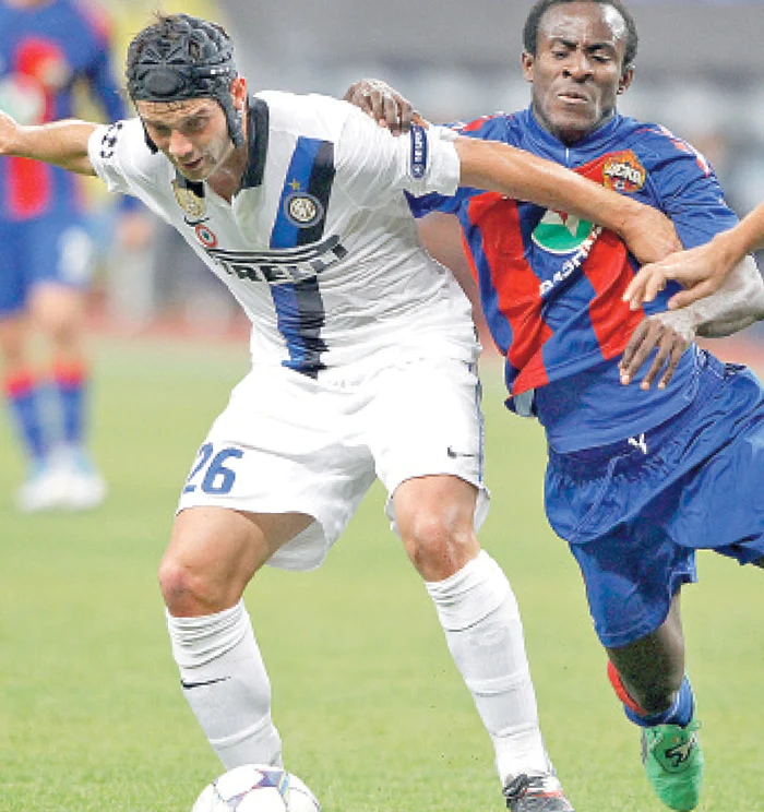 Chivu nu a mai jucat din luna august